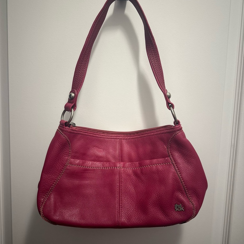 The Sak Fuchsia Leather Shoulder Bag
